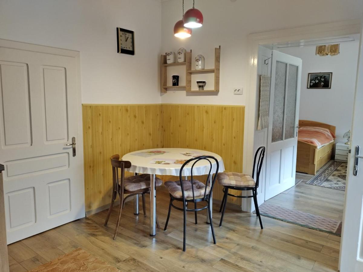 Zadora Haus Διαμέρισμα Săcele Εξωτερικό φωτογραφία